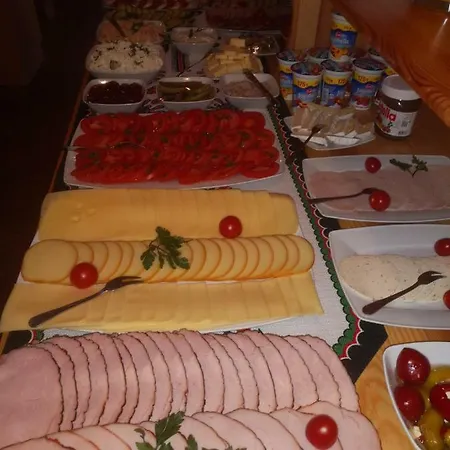 Bed & Breakfast Dw Sloneczna 2*