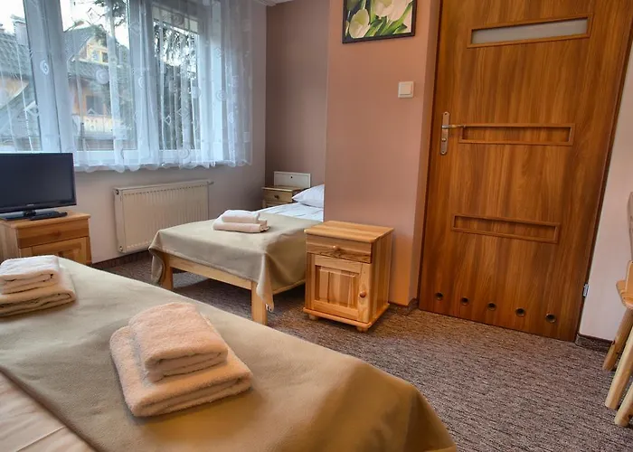 Dw Sloneczna זקופאנה