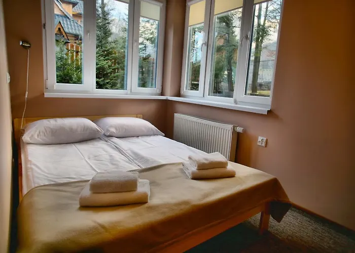 Dw Sloneczna לינה וארוחת בוקר