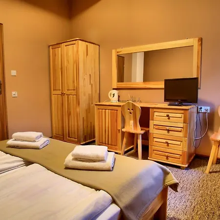 Bed & Breakfast Dw Sloneczna 2*