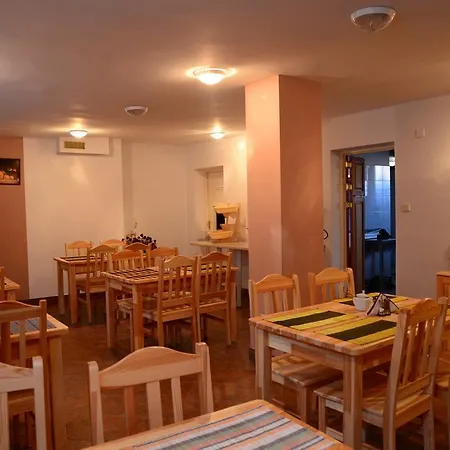 Bed & Breakfast Dw Sloneczna 2*